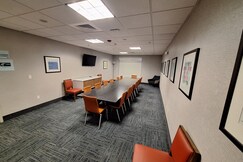 Holiday Inn Express & Suites Junction City, Cloud