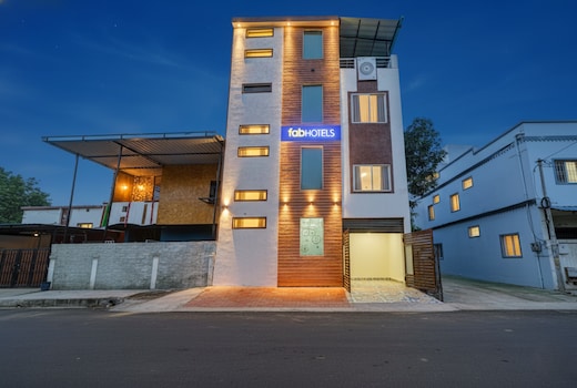 FabHotel Shivay