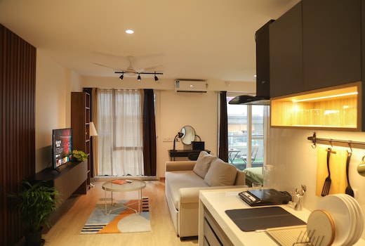 Luxora Stays | Beside Airport | Entire Apartments