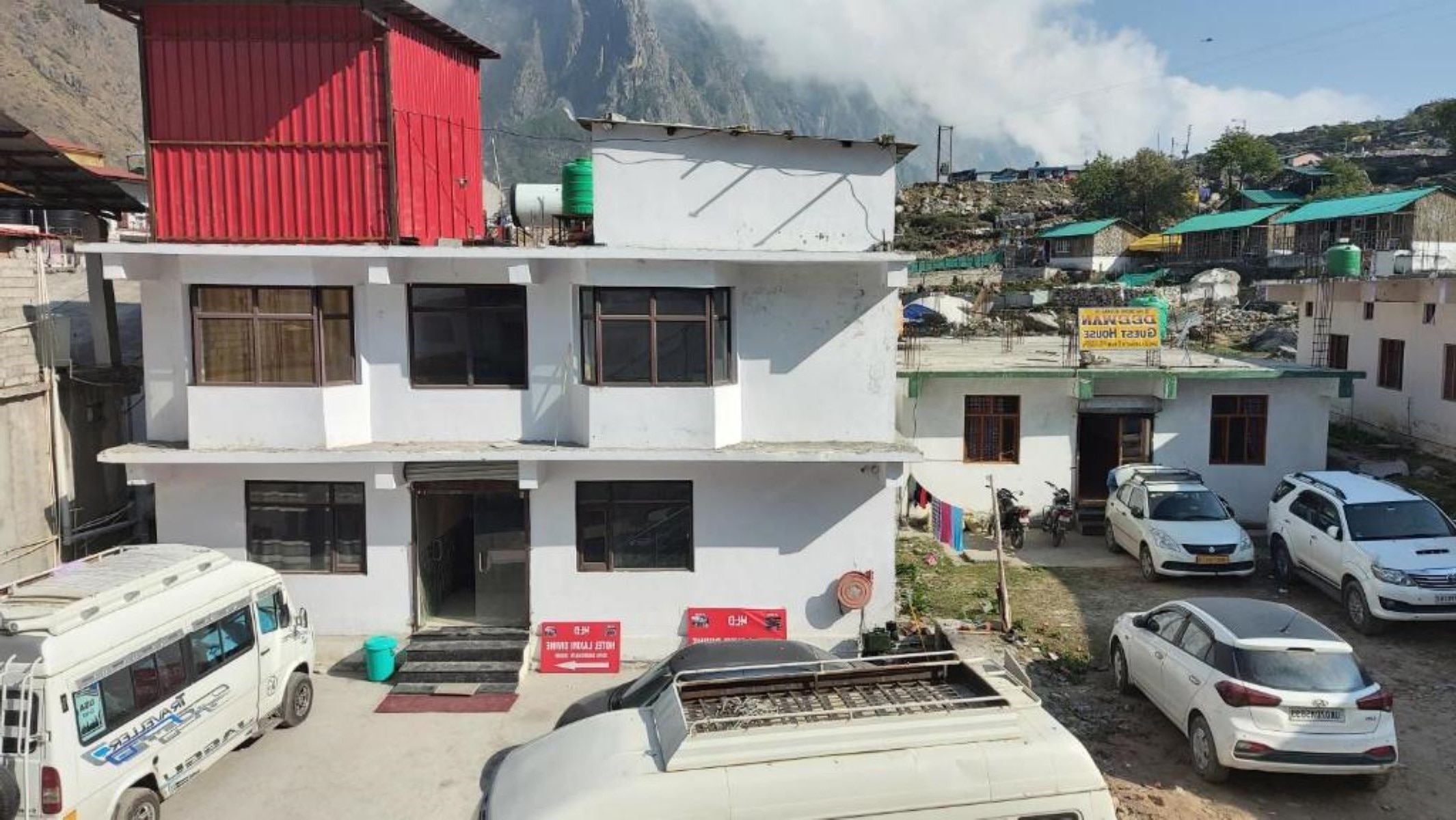 Hotel Divine Stay, Badrinath