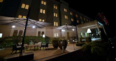 Best Western Grand Hotel Guinigi - Tap to explore photos