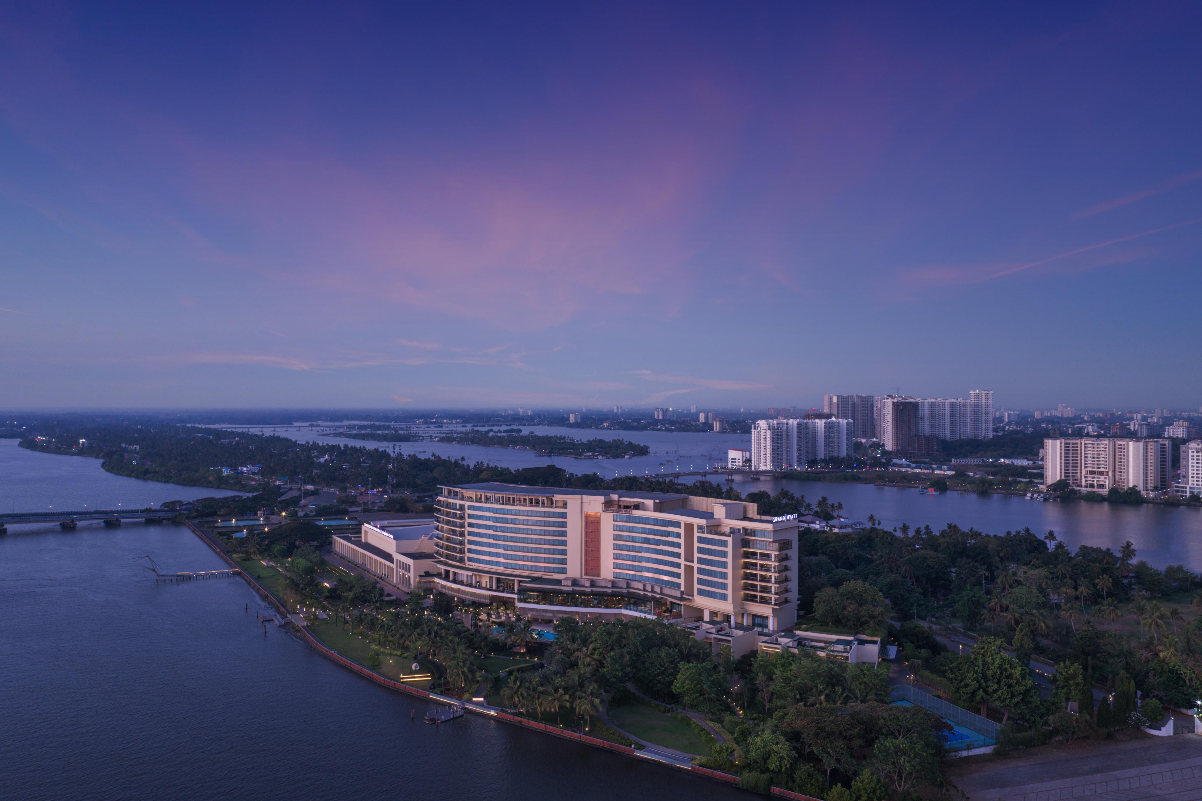 Grand Hyatt Kochi Bolgatty - Tap to explore photos