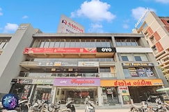 Hotel Purple Icon - Ahmedabad, Kadi