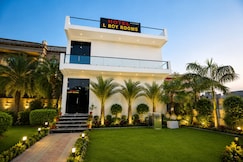 L roy hotel, Meerut