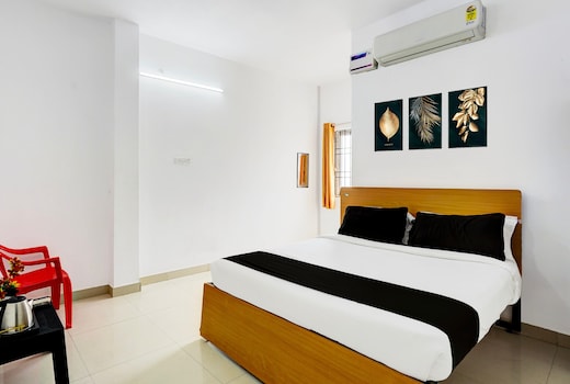 Super Collection O Ambattur Near Patravakam Railway Station
