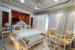 Hotel Om Stay Well, Indore