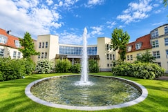 Sunday Hotel Leipzig West formerly Seminaris, Zwickau