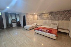 Collection O Guru Nanak Dev University Amritsar Formerly Hotel Tashi, Amritsar