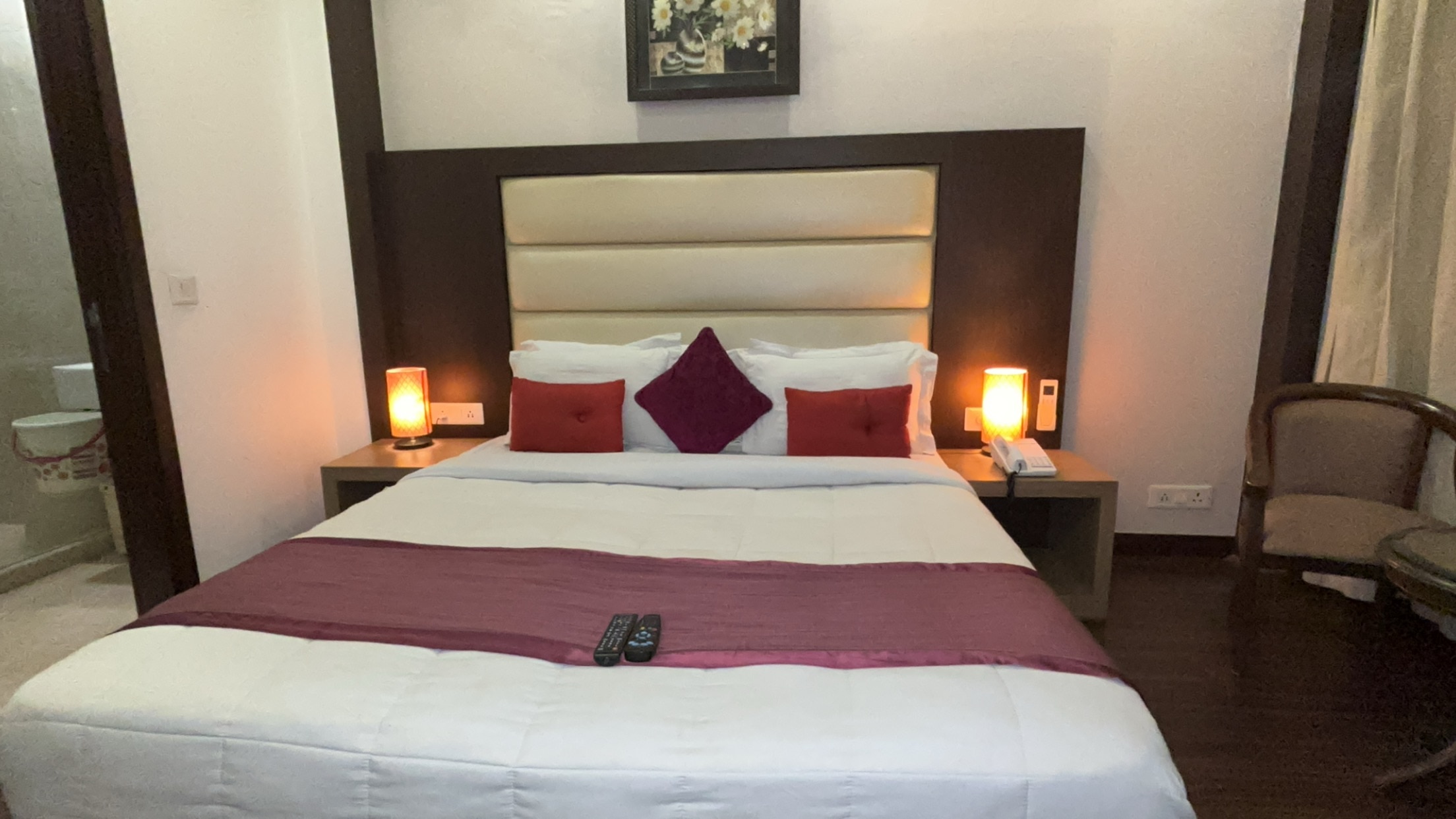 INDIYAAH Residency Golf Course Road - Tap to explore photos