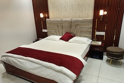 HOTEL DEEPJOT, Karnal