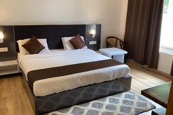 Hotel JS INN Mussoorie, Mussoorie