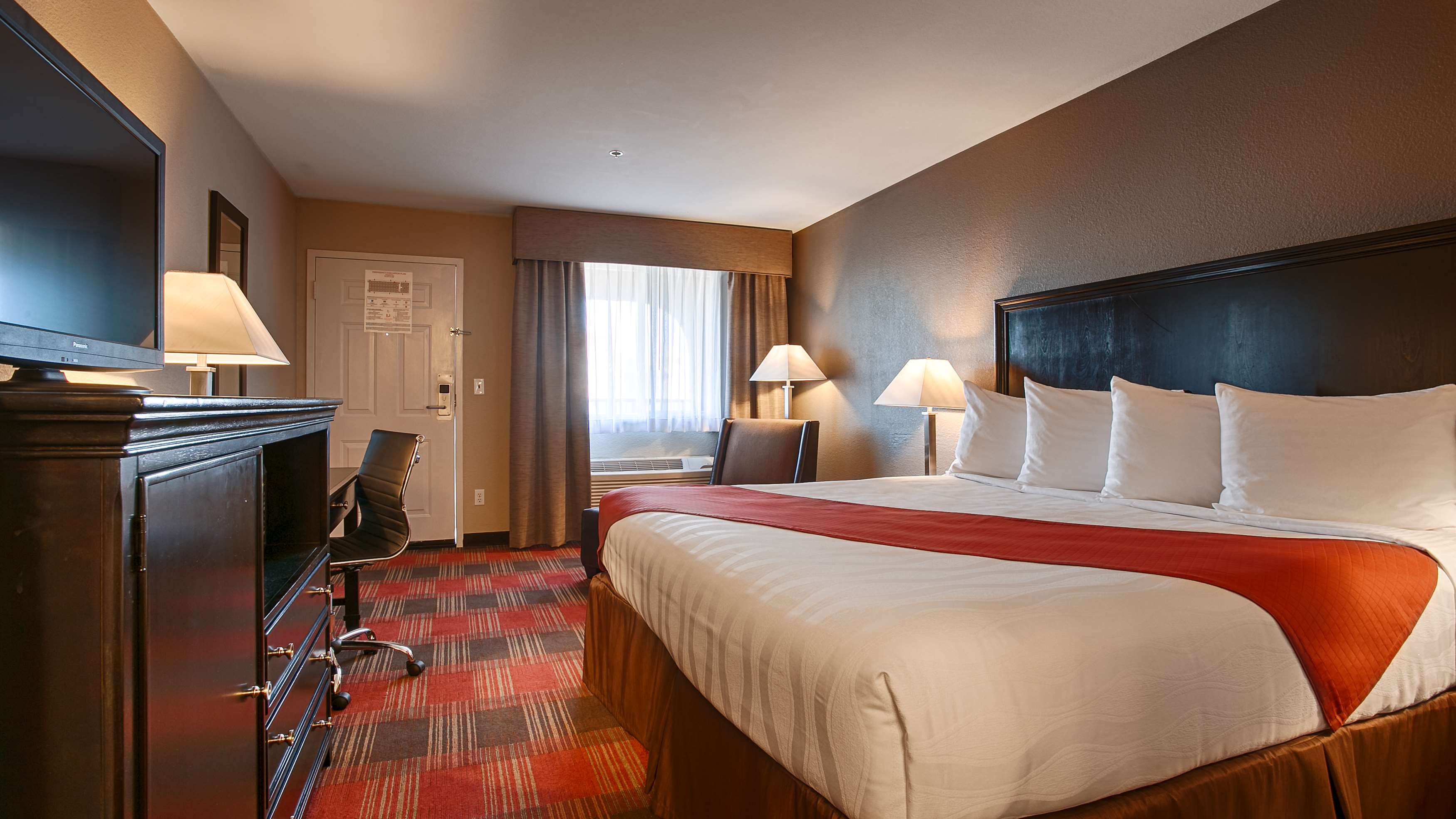 Best Western Willows Inn - Tap to explore photos