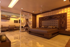 Hotel Grand Safari, Jaipur