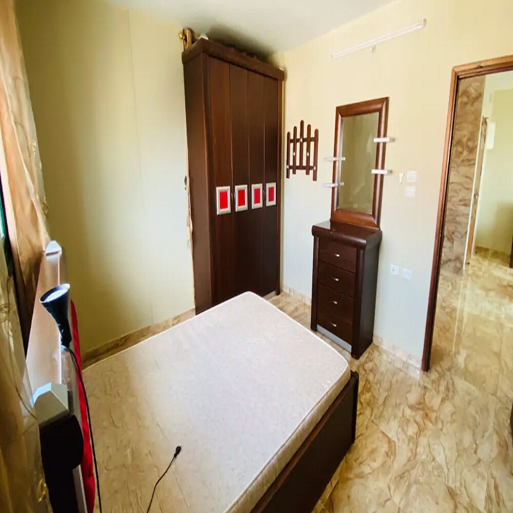 Apartment in Jadavpur - Tap to explore photos