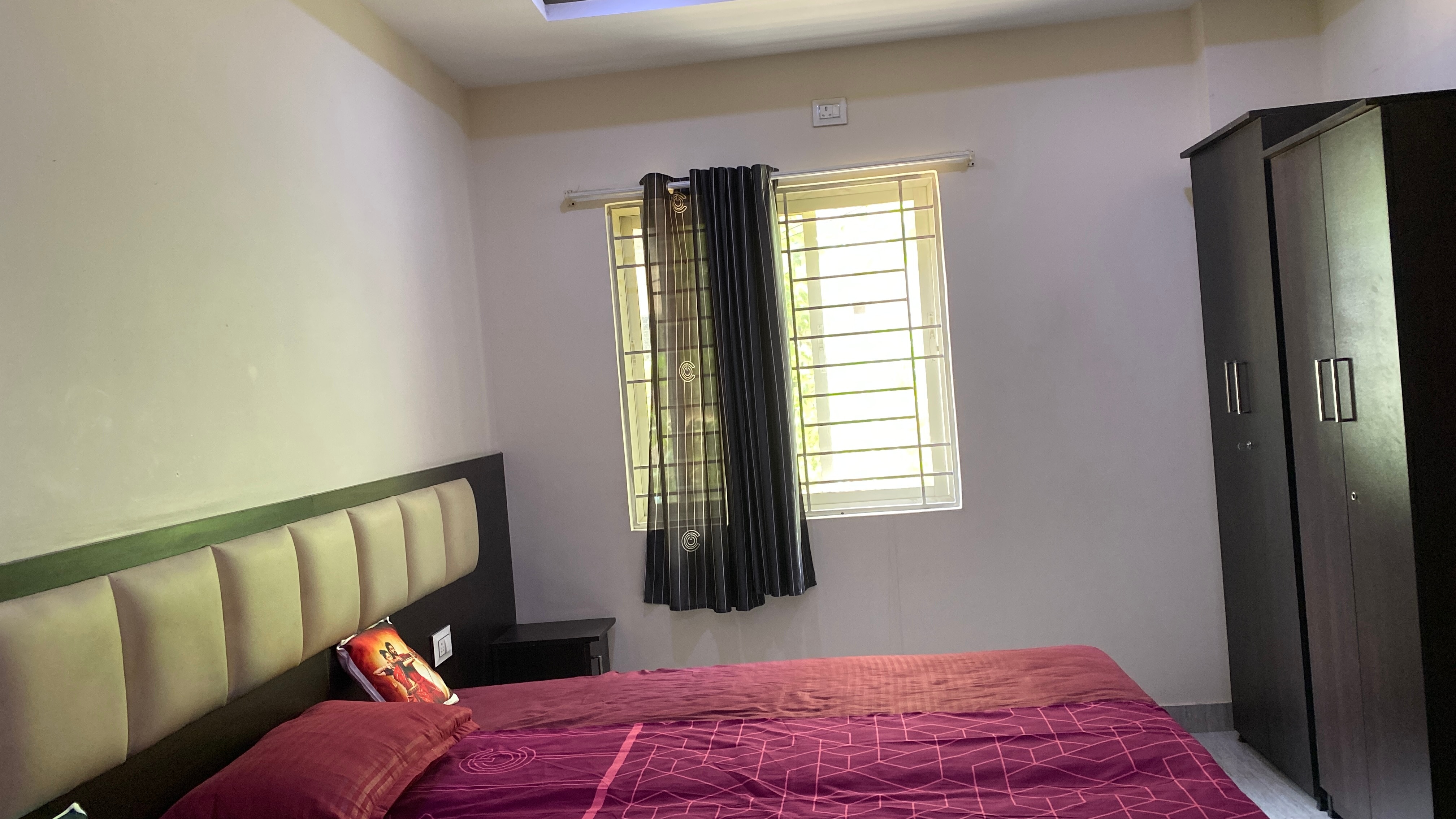 C Suites Richfield - Tap to explore photos