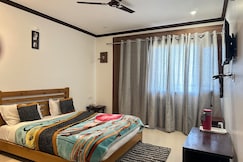 Green Roof Hotel | Hill View Nainital, Nainital