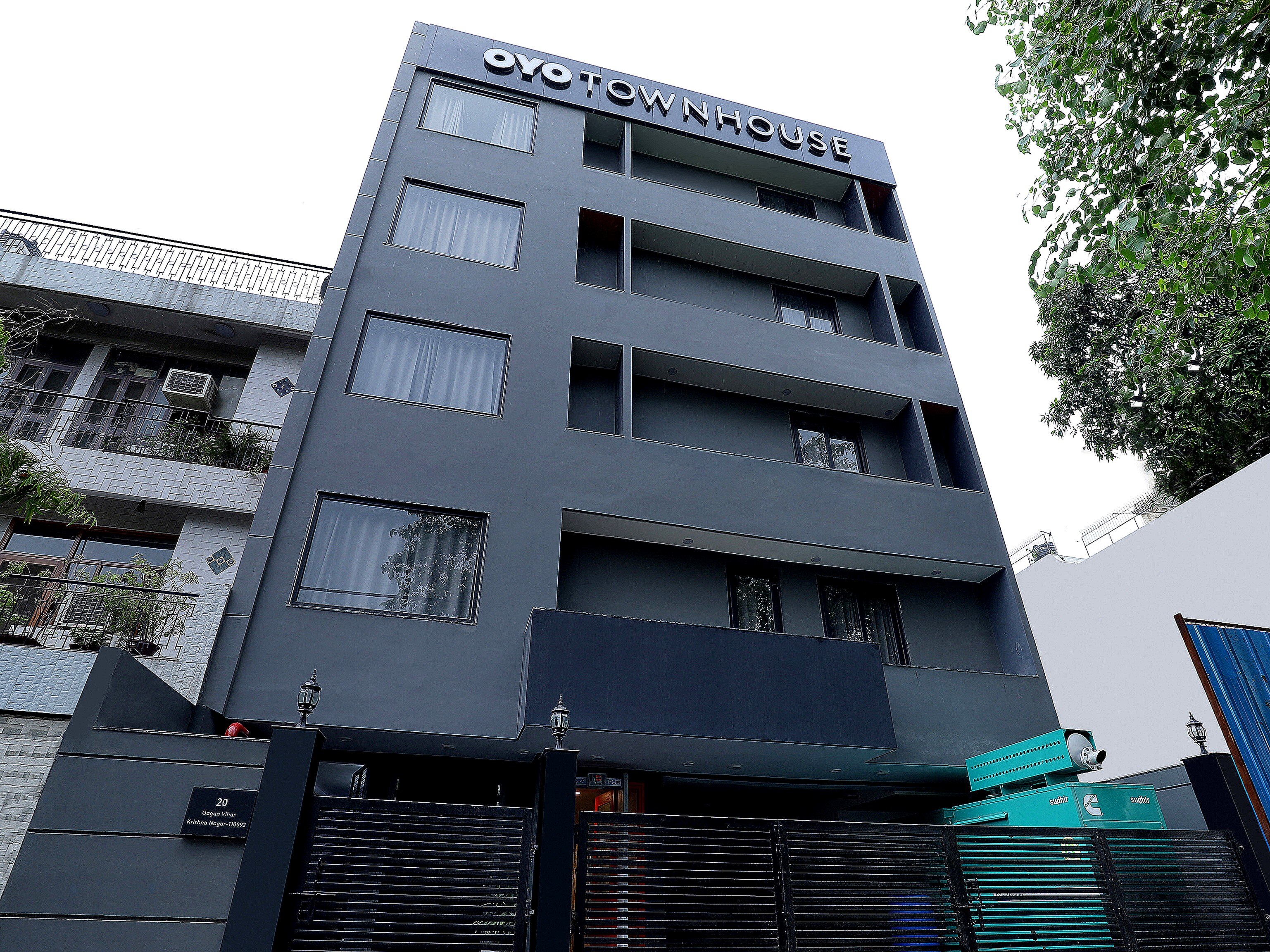 OYO Townhouse 118 Gagan Vihar Delhi Hotel Price, Address & Reviews