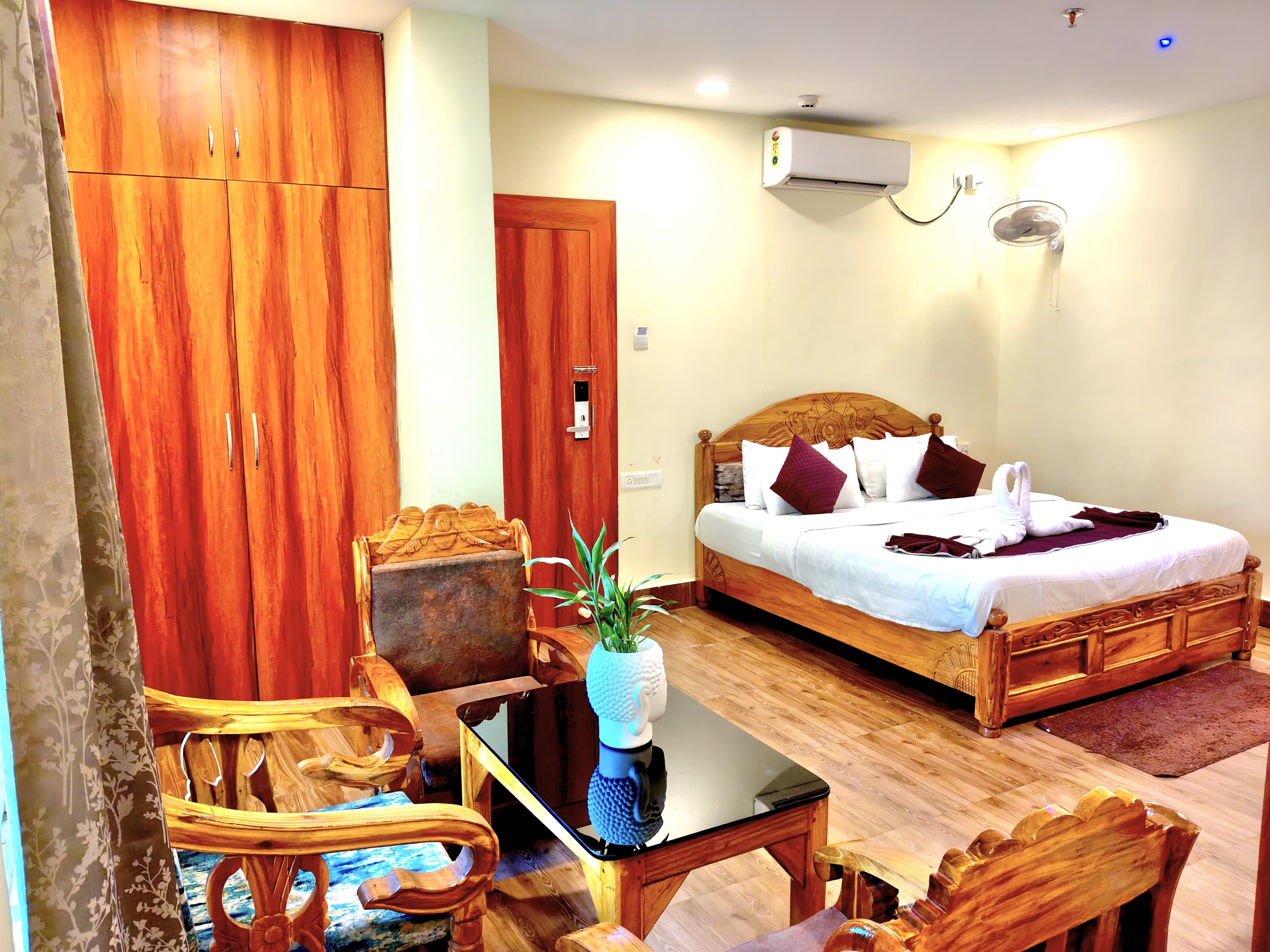 ARC The Boutique Hotel - Tap to explore photos