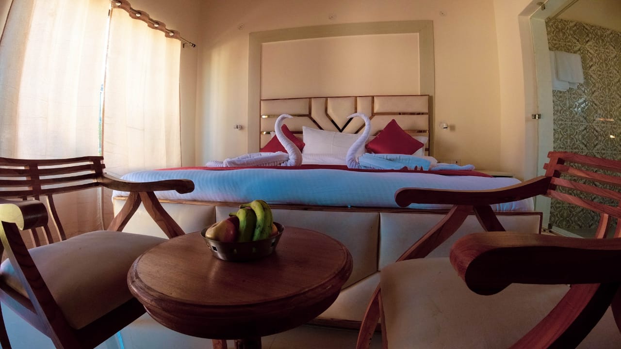 Seven Heavens Resort - Tap to explore photos