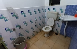 Bathroom 4