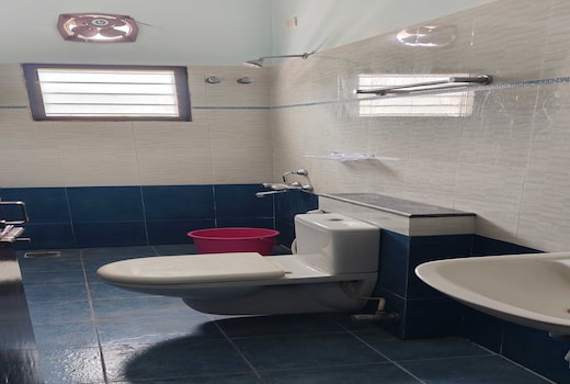 Hotel O VSV Guest House