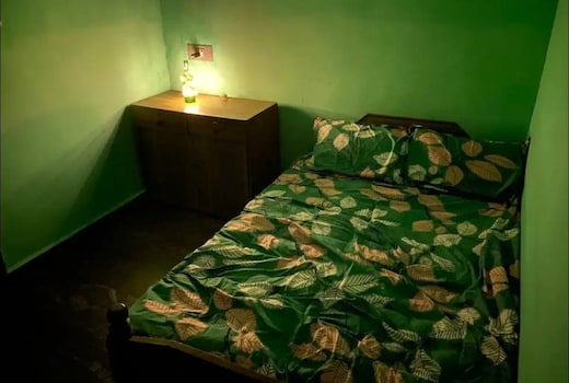 Roof top couple stay cozy