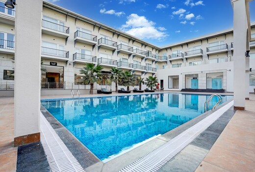 Sunday Hotels and Resort Gurgaon