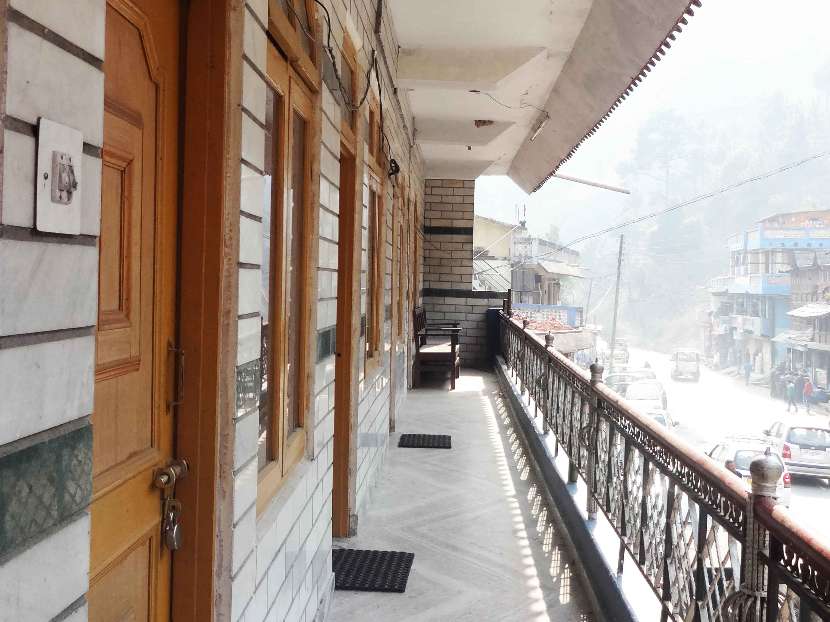 SHALIMAR HOMESTAY - Tap to explore photos