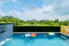 The Serenity House  Karjat  3 BHK villa with pool, Karjat
