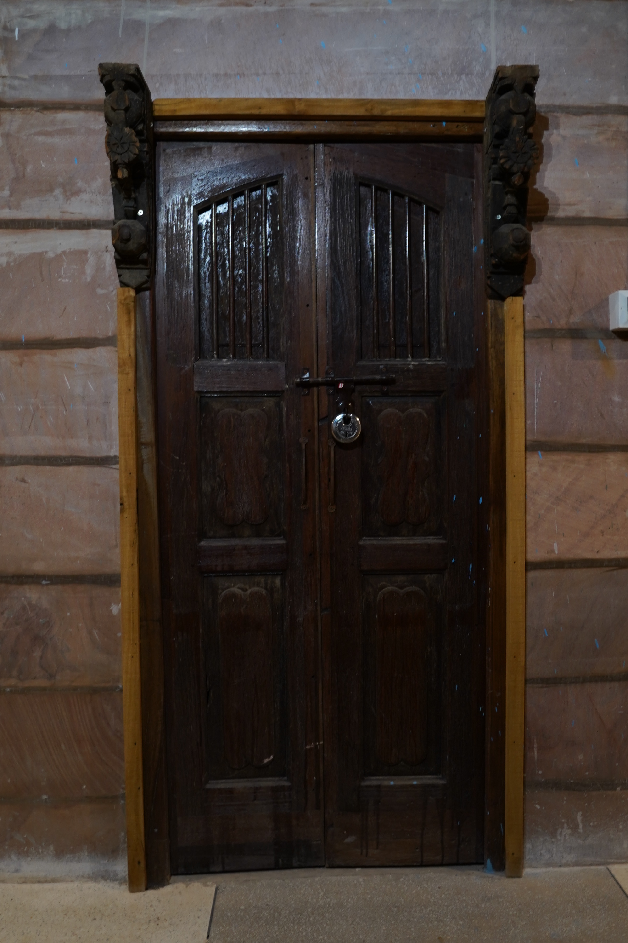 NEEL MAHAL THE HERITAGE HAVELI - Tap to explore photos