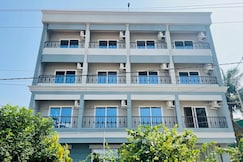 ROYAL BEACH INN, Puri