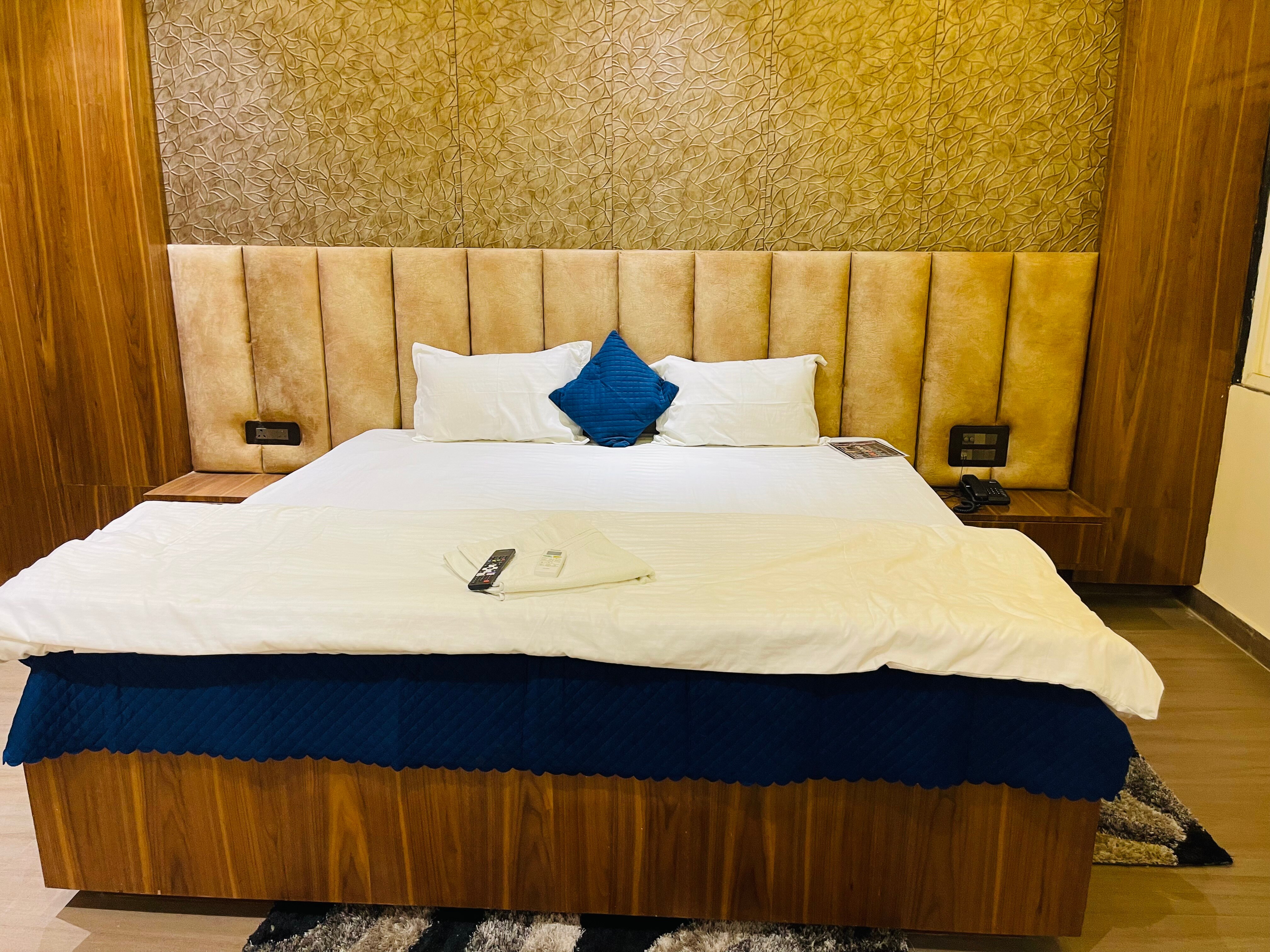 Hotel Pooja international - Tap to explore photos
