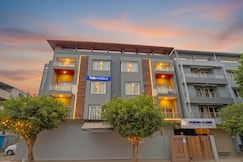 FabHotel The Tuesday Suits, Noida