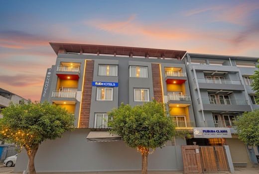 FabHotel The Tuesday Suits