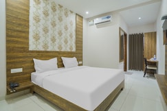 Townhouse Sector 121 Balongi Formerly Mohali Inn, Mohali
