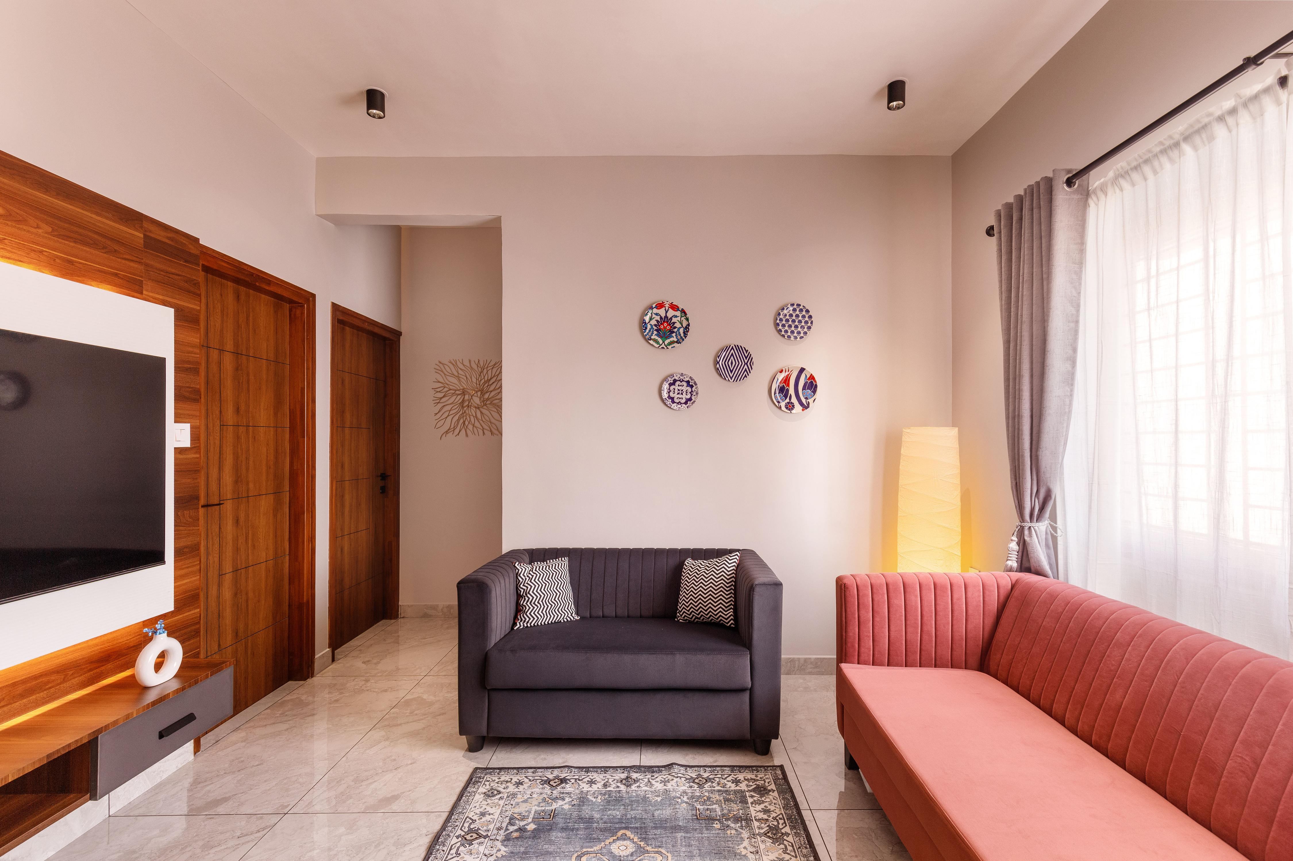 The Monarch Stay by Red Olive|Nr Manipal Hospital - Tap to explore photos