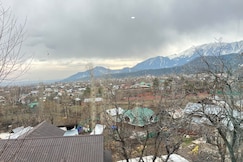 New Kashmir Innn, Gulmarg