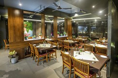 HOTEL JAYASVI RESTAURNAT AND LODGING, Gargoti
