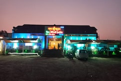 Hotel Sairup hill, Sasvad