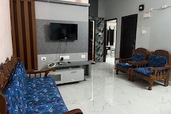 The Hood | Your Home 2KM From ITER College, Bhubaneshwar