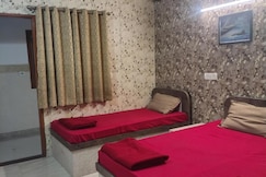 Adi shakti  Jagdambey Hotel, Vrindavan
