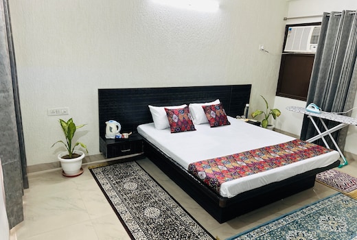 Giri Nandani Flat Modern and Stylish