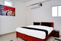 Hotel O MAZENTA PALACE, Bhopal