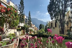 Luxury Cottage by Itvara, Kanatal