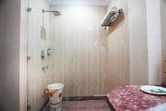 Hotel S&B East Inn, Delhi