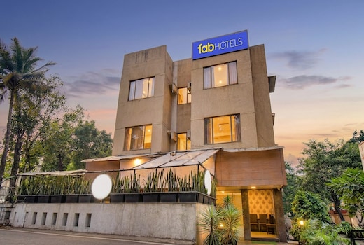 FabHotel Gargi Residency