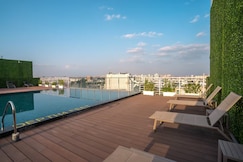 Boutique Stay w Private Jacuzzi | Belmore Hospitality, Gurgaon