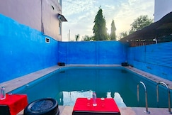 Hotel Mountain Palace, Udaipur