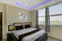 Super Collection O Bongloor X Road Formerly Sharan Inn, Hyderabad