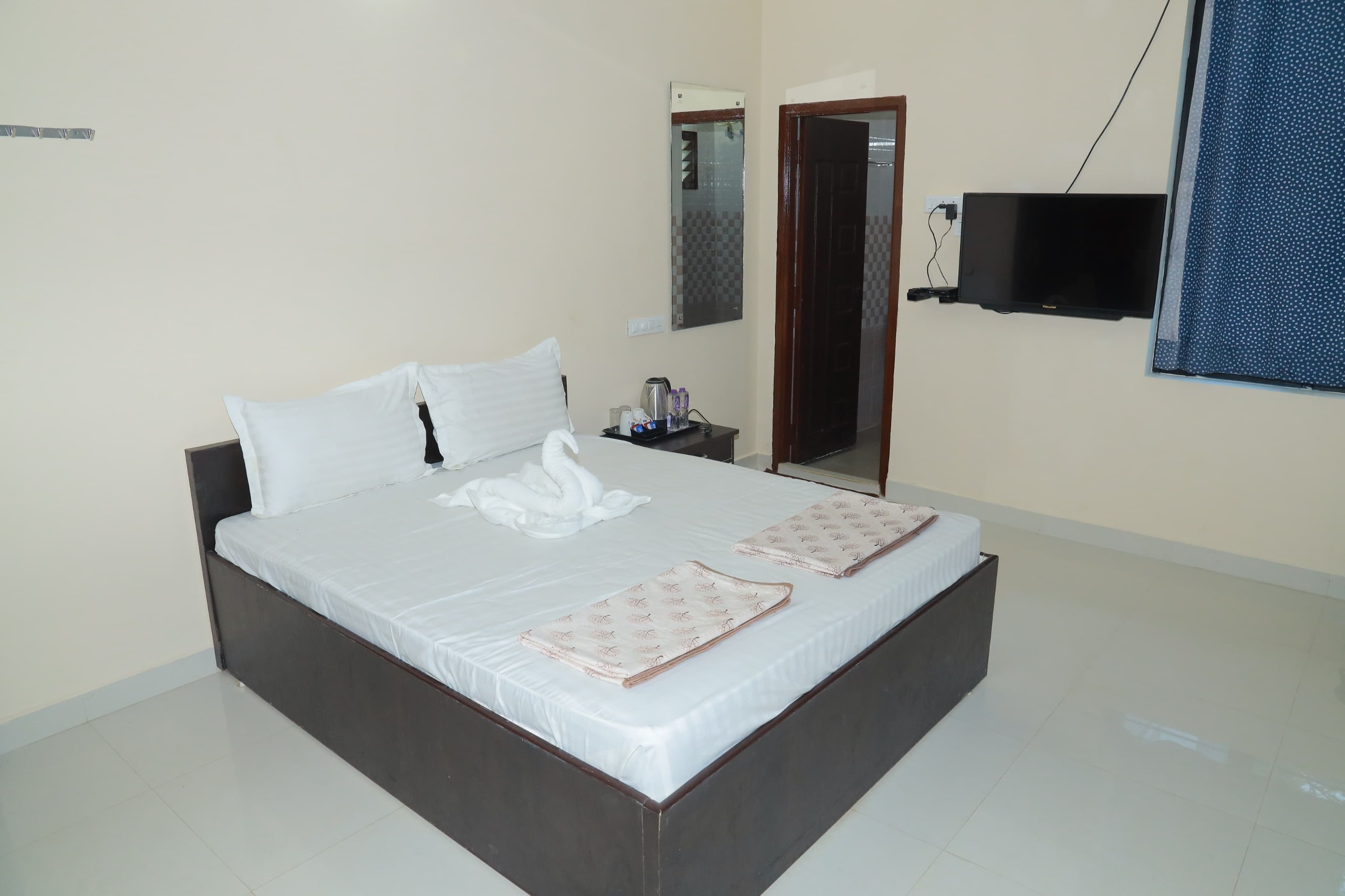 Sri Rams Residency- Nature Crest Yelagiri - Tap to explore photos